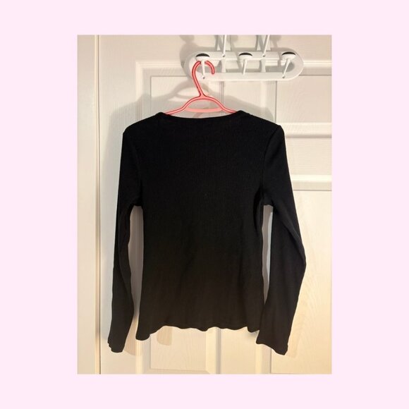 Old Navy Plush Rib-Knit Fitted Long Sleeve Tee, Black, Size L - Picture 3 of 4